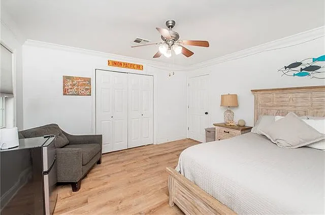 1306 W Church St — Photo 18