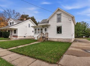 518 N Lincoln Ave, Beaver Dam, WI 53916