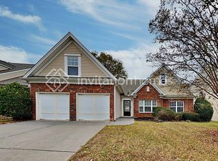 2373 Walnut Tree Ln, Buford, GA 30519