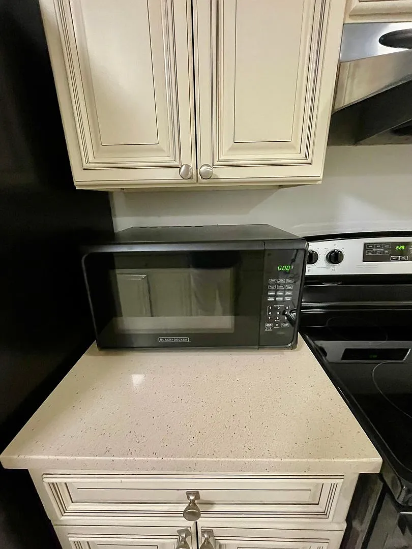 2- Bedroom Corner Villa style home available in Port Orange — Photo 3