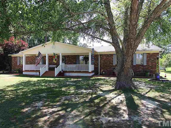 2422 Us Highway 70 E #A, Smithfield, NC 27577