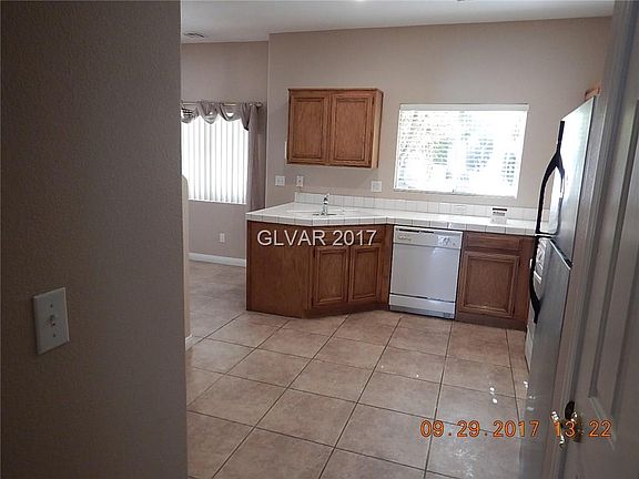 5th image of 1245 Emerald Crest St #0