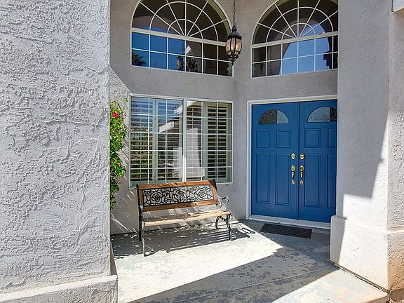 4th image of 23910 Otero Way