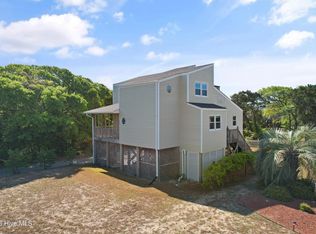 1621 E Pelican Dr, Oak Island, NC 28465