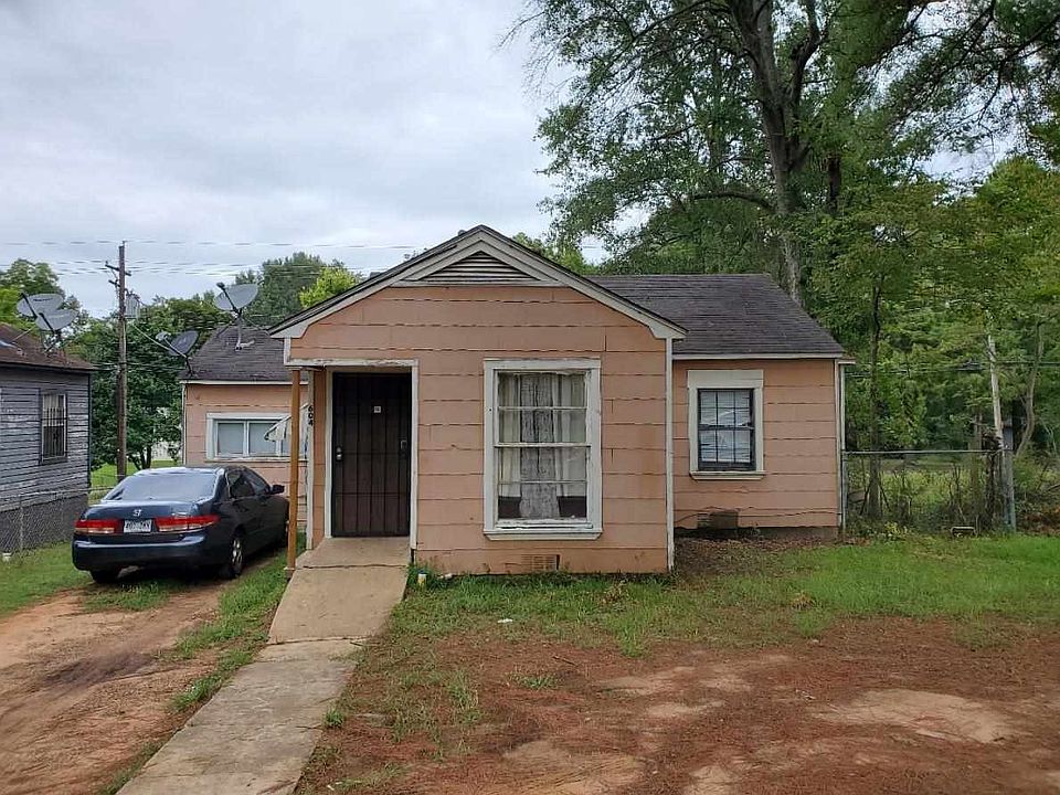 1st image of 604 Blanton Ave