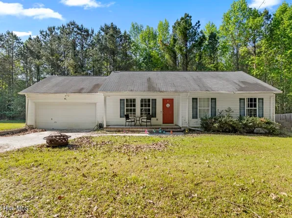 136 Constitution Avenue, Jacksonville, NC 28540