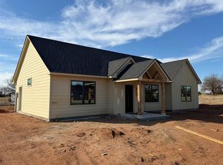7601 N Oak St, Guthrie, OK 73044