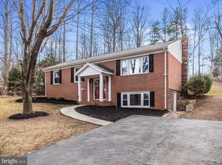 5213 Beverly Ct, Warrenton, VA 20187