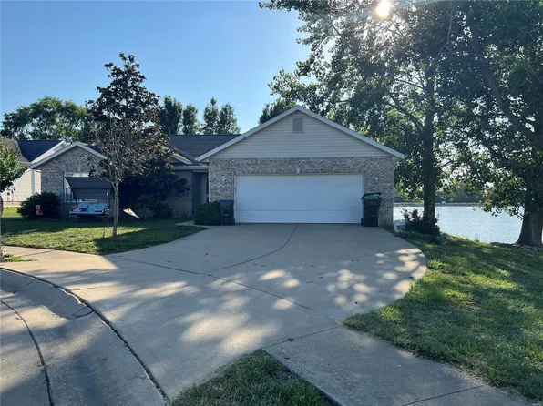 1037 Turtle Dove Trl, Waterloo, IL 62298