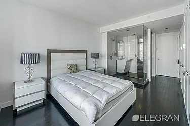 Rented by (Legacy) Elegran