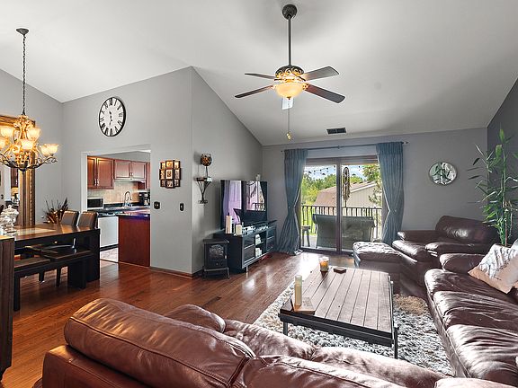 3rd image of 6259 Kallsen Dr Unit 4