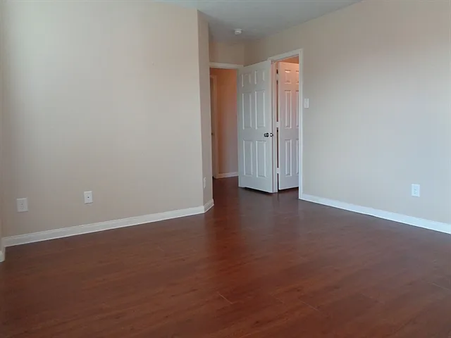 13318 Ambrosa Dr — Photo 9