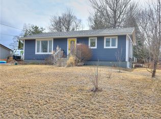 38 Kenneth St, New Maryland, NB E3B8B4