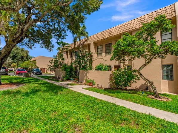 3111 CORAL SPRINGS Drive #213, Coral Springs, FL 33065