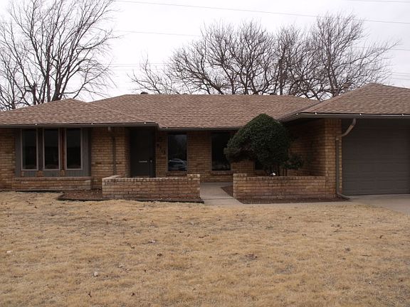 2nd image of 9513 Lakeshore Dr