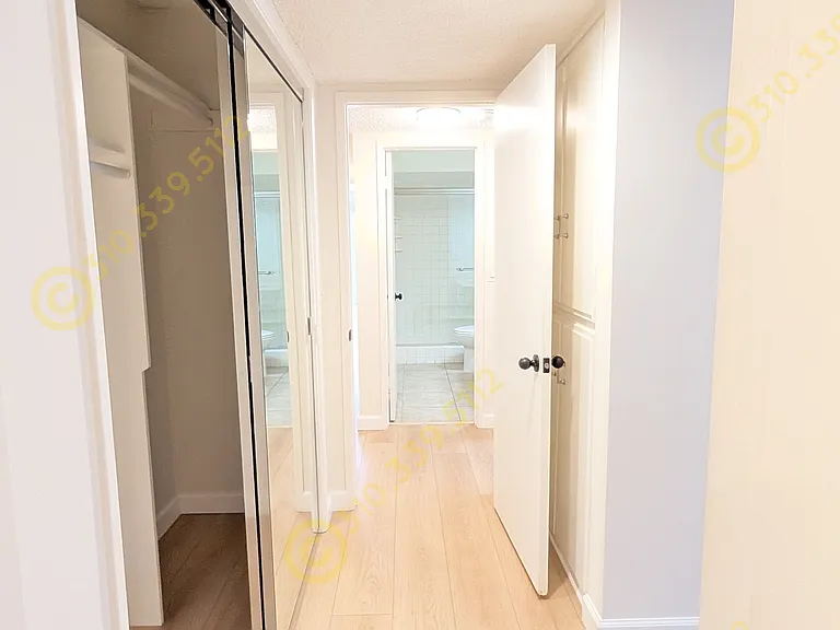 11940 Montana Ave #30-201 — Photo 27