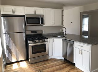 11 Clarendon St #2, Worcester, MA 01604