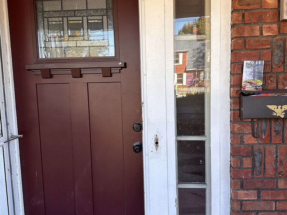 1st image of 80 Marvin Ave #1