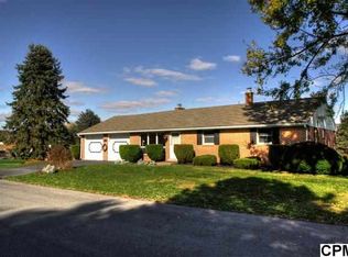 1653 Airport Dr, Mechanicsburg, PA 17050