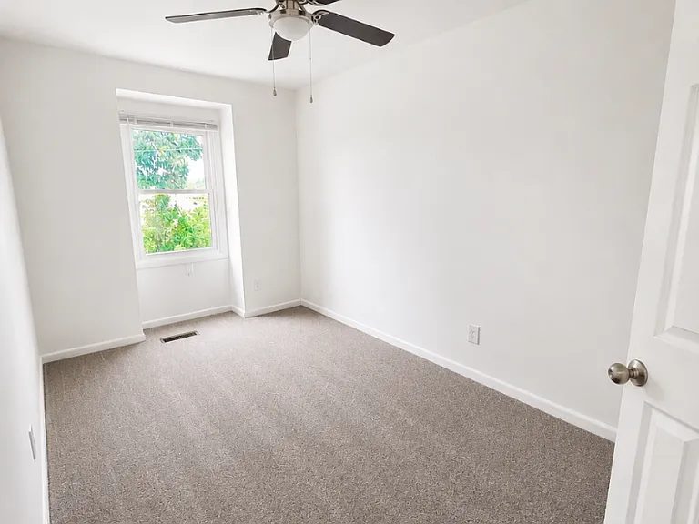 2626 Wayside Dr — Photo 10