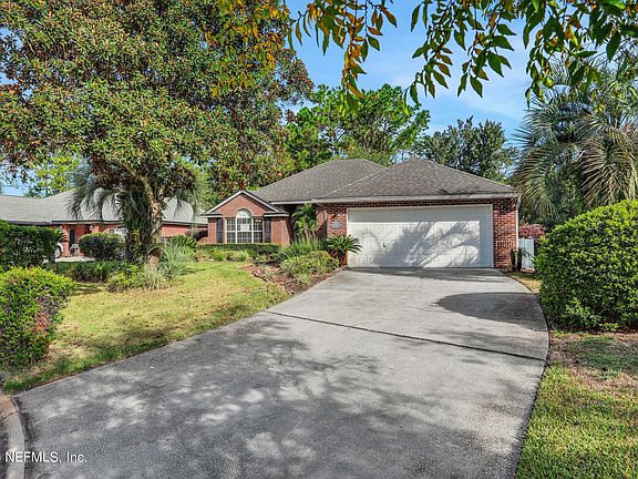 2nd image of 10795 LAS COLINAS Way