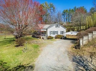 21 Byrd Ln, Brevard, NC 28712