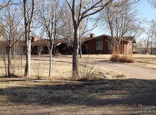 108 Cottonwood Ln, Rocky Ford, CO 81067