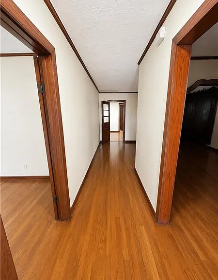 120 Jenks St — Photo 3