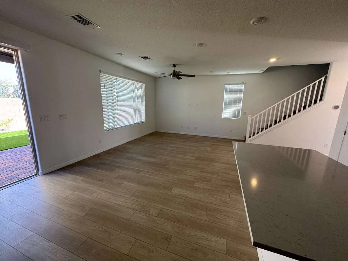 5908 W Frias Ave in Las Vegas, NV 89141 — Photo 4