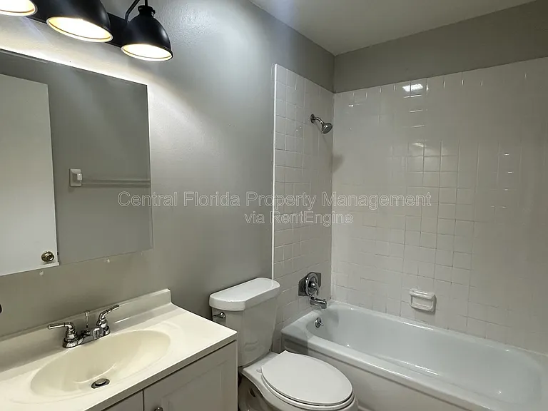 296 Lewfield Cir #1 — Photo 6