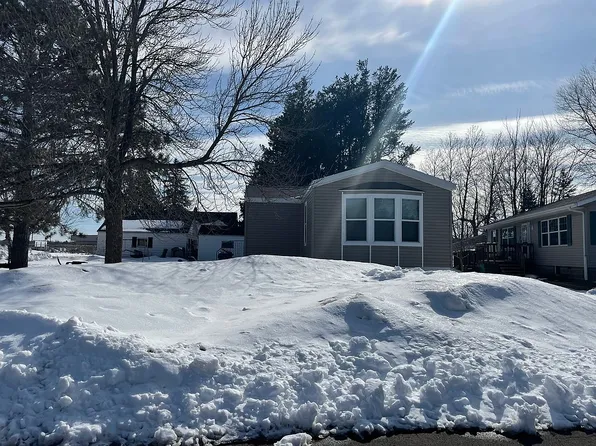 4453 Birchwood Dr, Hermantown, MN 55811