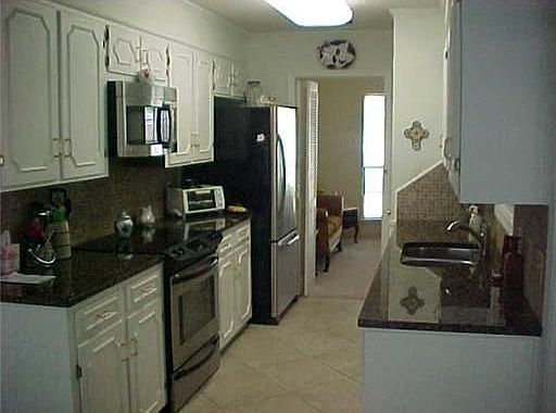2nd image of 109 Glendale Ln