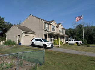 1845 Wyatt Cir, Dover, PA