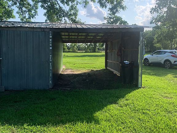 Covered parking spot