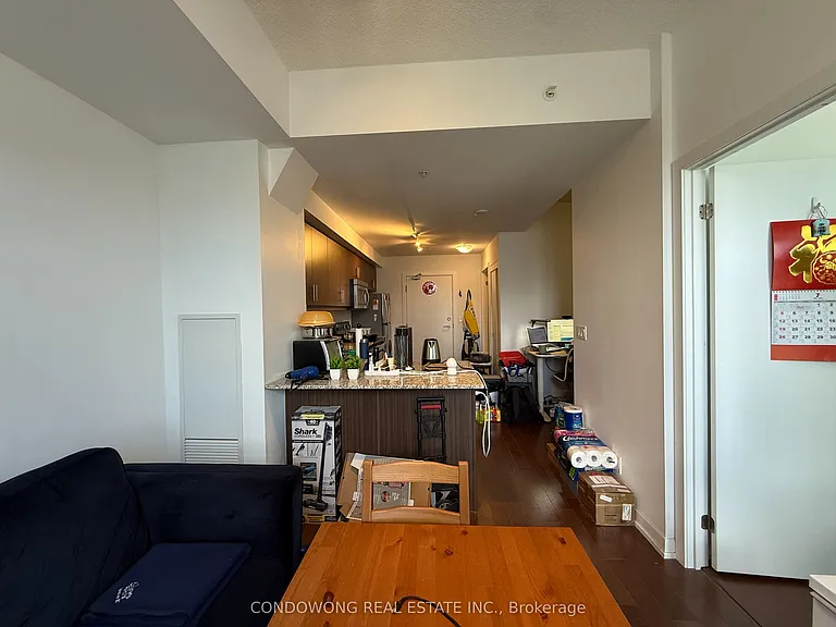 10 Willison Sq #1012 — Photo 3