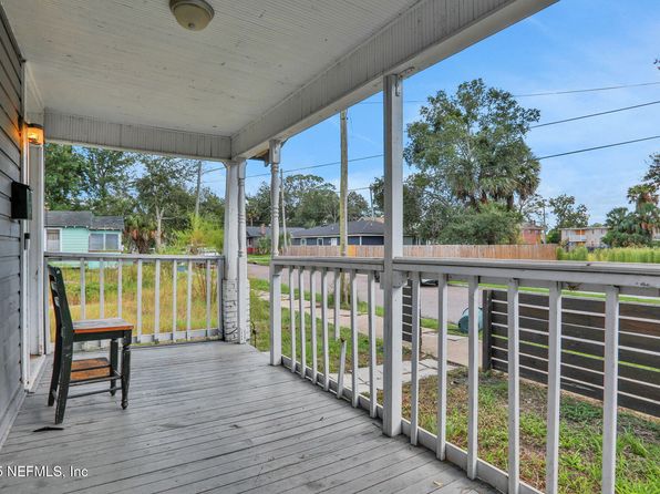 jacksonville-florida-44464440 picture