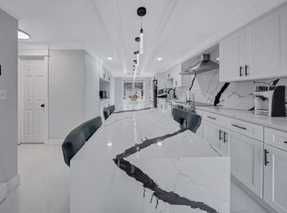 3 Stoddard St, Upton, MA 01568