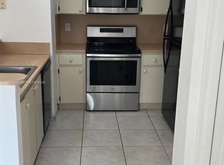 7320 NW 114th Ave APT 206, Doral, FL 33178