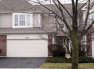 3062 Serenity Ln, Naperville, IL 60564