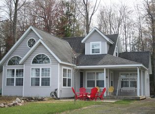 6381 E Sugar Grove Rd, Fountain, MI 49410