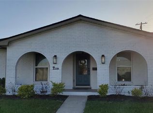 2709 Palm Cir W, Galveston, TX 77551