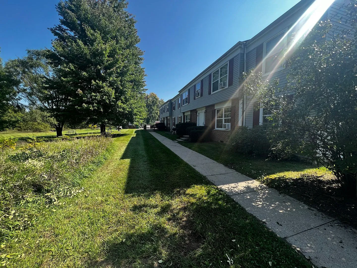 Saranac Gardens Apartments — Photo 2