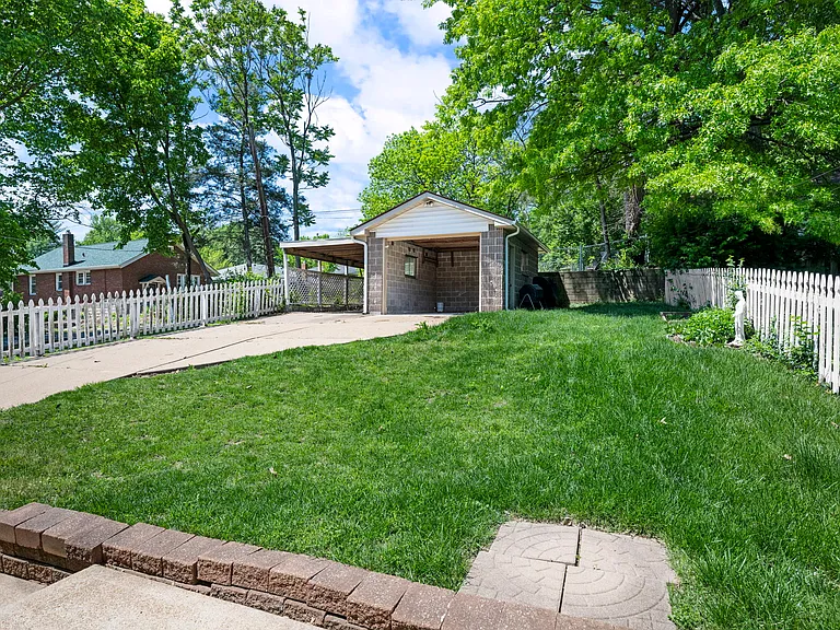 1707 Yale Ave — Photo 19