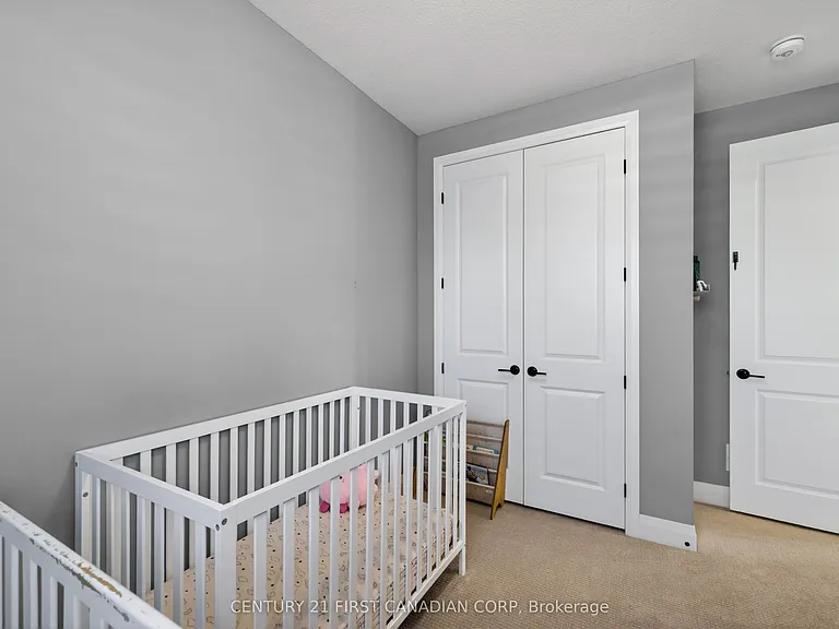 54 Aspen Cir — Photo 38