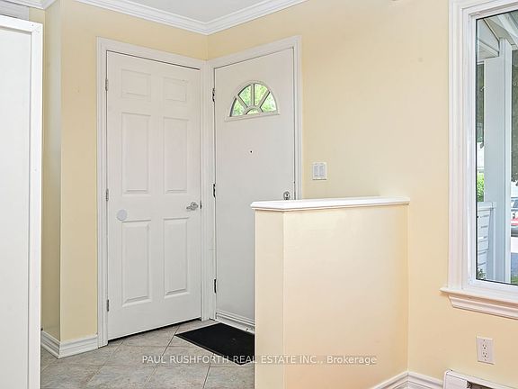 3rd image of 978 Admiral Ave