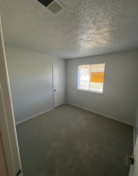 1074 Sparrow Ct — Photo 5