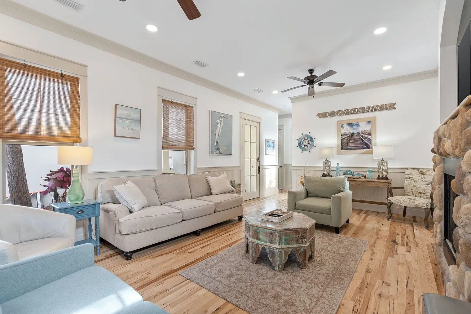 3 bed, 2.0 bath, 1808 sqft, $10,009 — Photo 1