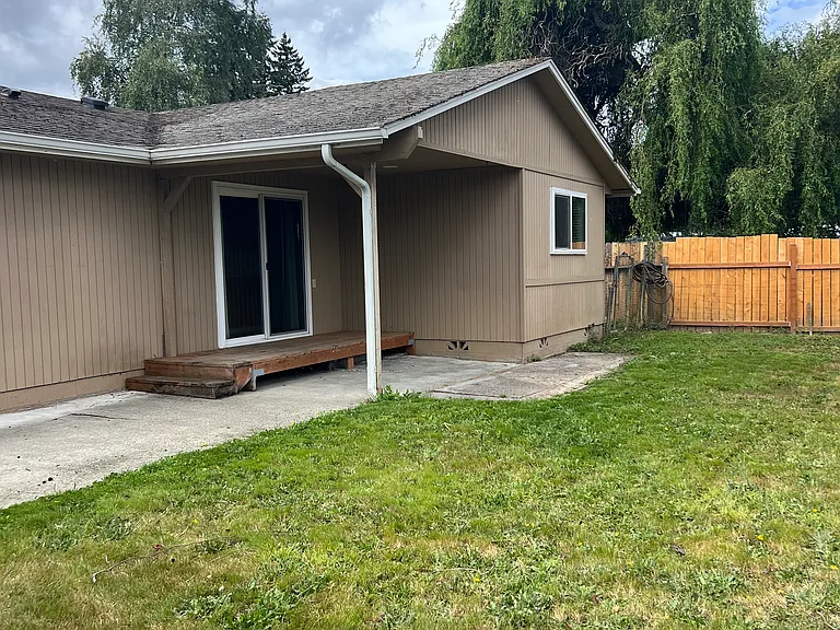4720 Merlin St — Photo 9