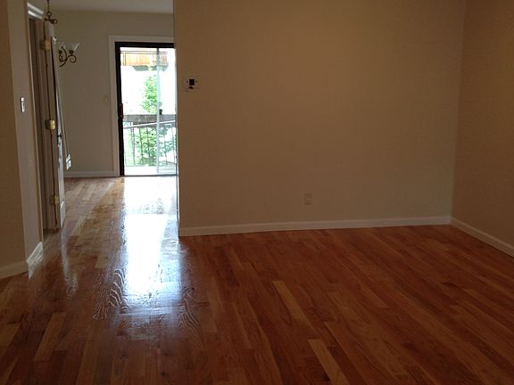 4th image of 160 Dinsmore St APT G