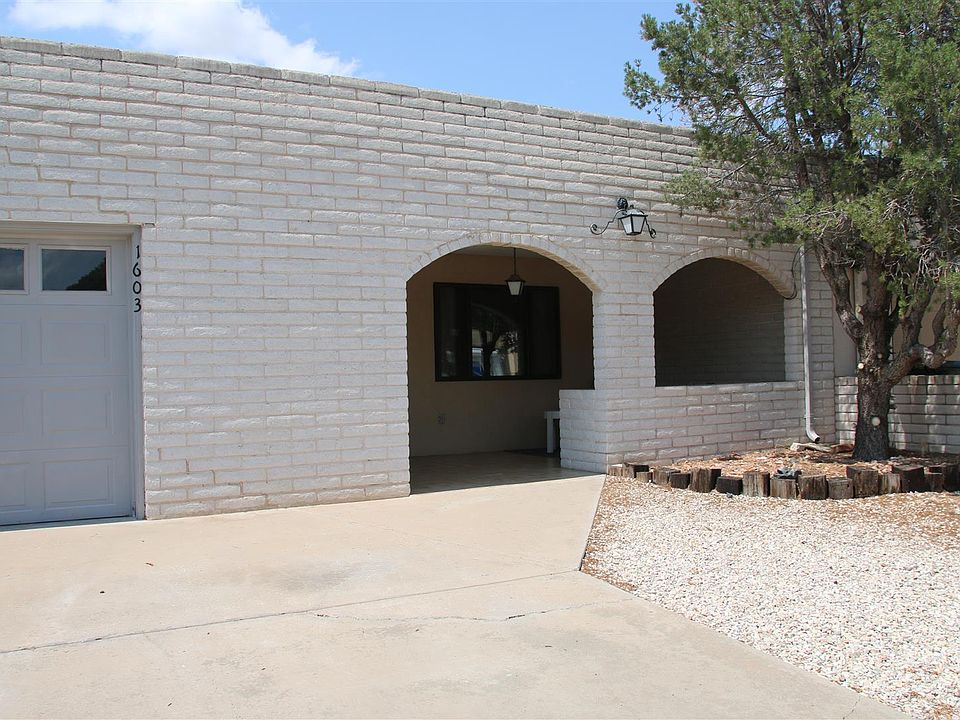 1st image of 1603 Live Oak Pl